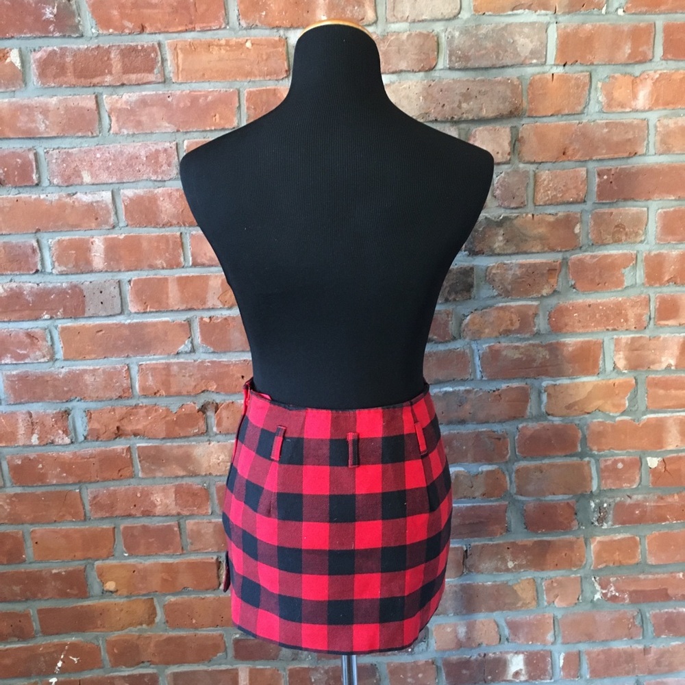 H&M red plaid mini skirt XS